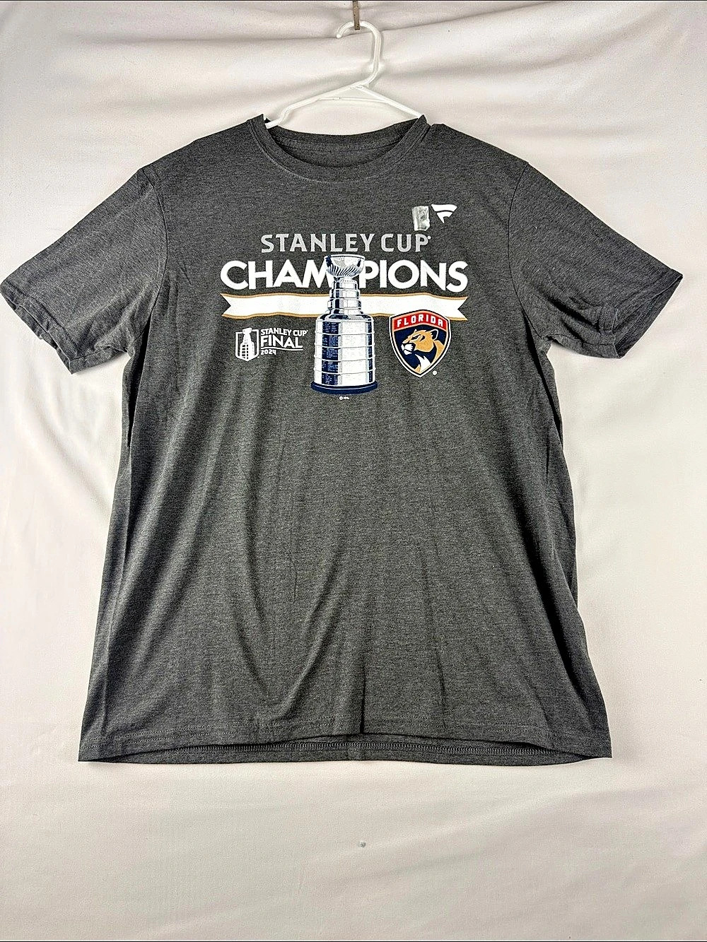 Fanatics NHL Florida Panthers 2024 Stanley Cup Champions Tee Shirt Size L NWOT